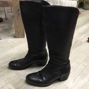 Born Black Leather Boots with back zipper